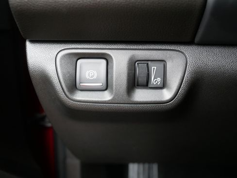 Used 2023 GMC Acadia SLT AWD/4WD image 26