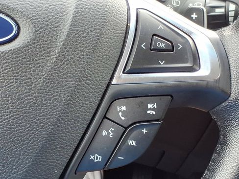 Used 2018 Ford Edge SEL w/ Equipment Group 201A AWD/4WD image 25
