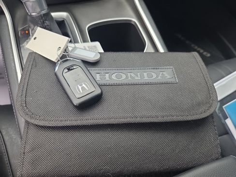 Certified 2022 Honda Accord Sport Special Edition image 33