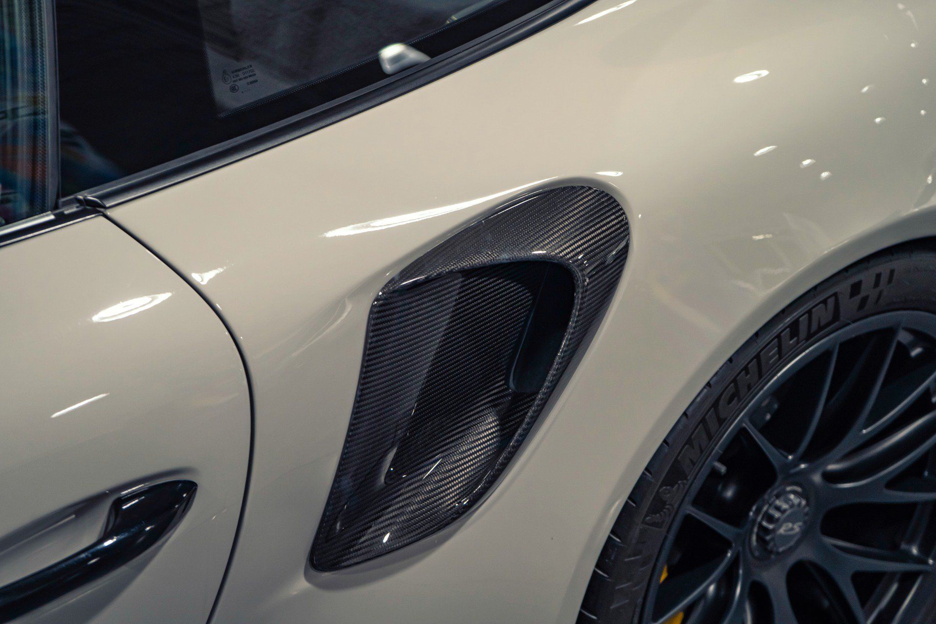 Used 2018 Porsche 911 GT2 RS w/ Weissach Package RWD image 11