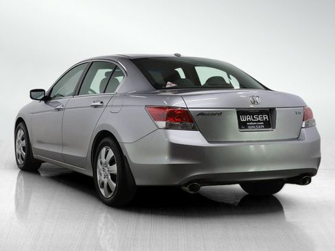 Used 2010 Honda Accord EX-L image 3