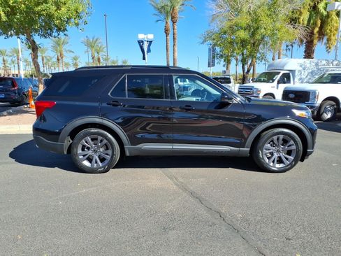 Certified 2023 Ford Explorer XLT w/ Equipment Group 202A RWD image 3