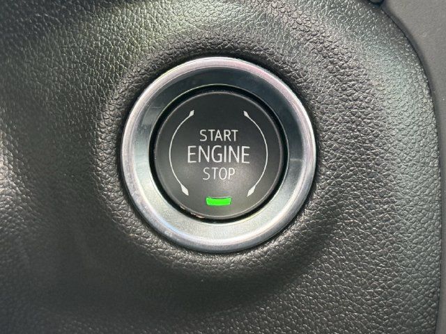 Used 2025 Chevrolet Silverado 1500 Custom RWD image 18
