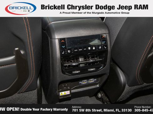 Used 2023 Jeep Grand Cherokee L Summit AWD/4WD image 20