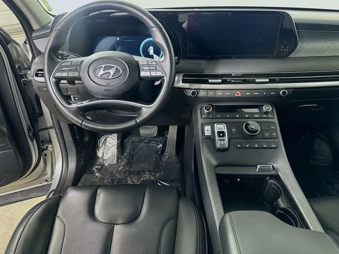 Used 2023 Hyundai Palisade Limited image 18