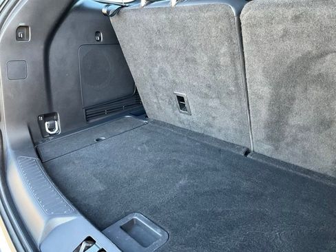 Used 2025 Ford Explorer ST-Line w/ Premium Package image 16