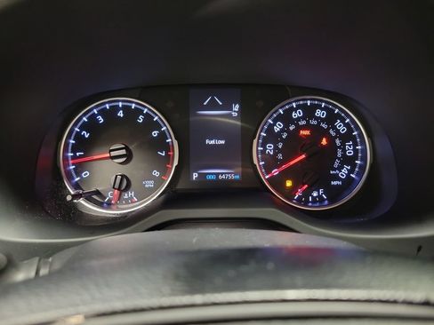 Used 2019 Toyota RAV4 LE w/ All Weather Liner Package FWD image 27