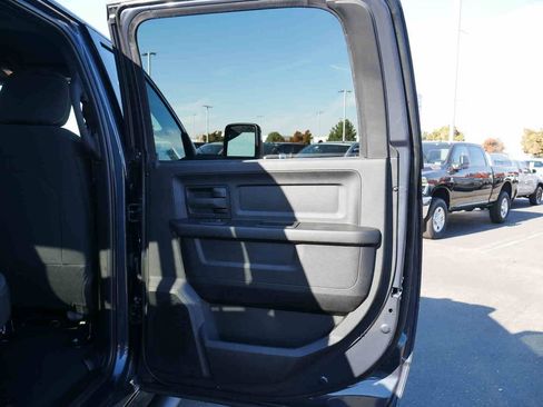 New 2026 RAM 2500 Tradesman AWD/4WD image 25