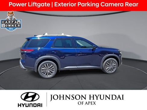 Used 2023 Nissan Pathfinder SL w/ SL Premium Package AWD/4WD image 9