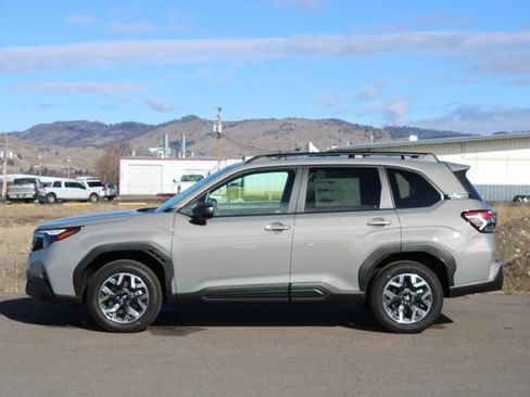 New 2026 Subaru Forester Premium AWD/4WD image 3