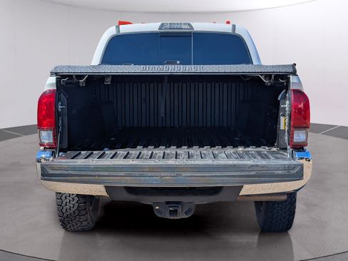 Used 2021 Toyota Tacoma SR5 image 8