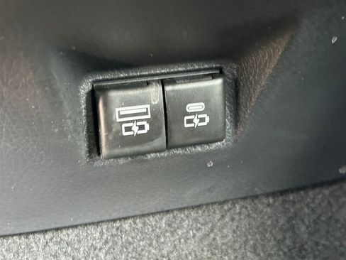Certified 2025 Toyota Camry SE FWD image 21