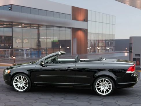 Used 2006 Volvo C70 T5 FWD image 3