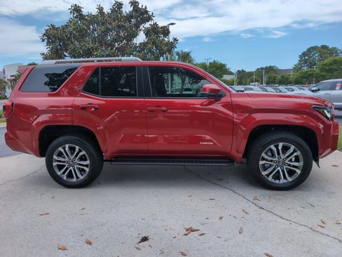 Certified 2026 Toyota 4Runner Limited AWD/4WD image 11