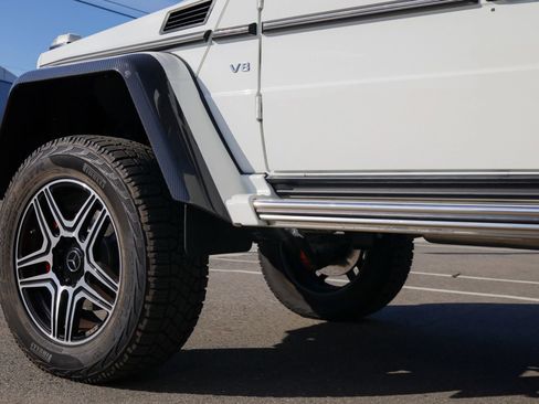 Used 2017 Mercedes-Benz G 550 Squared image 15