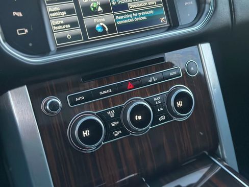 Used 2015 Land Rover Range Rover Supercharged image 44