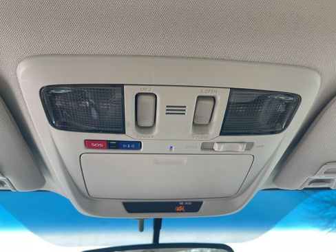 Used 2016 Subaru Legacy 2.5i Premium w/ Moonroof Package image 27