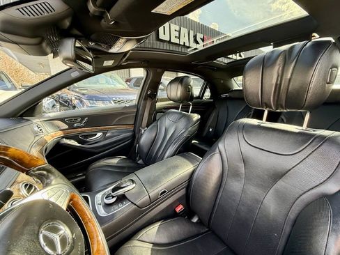 Used 2015 Mercedes-Benz S 550 4MATIC Sedan image 16