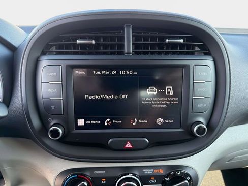 Used 2024 Kia Soul LX w/ Option Group 015 image 20