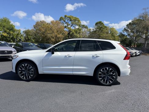 New 2026 Volvo XC60 B5 Ultra w/ Climate Package image 6