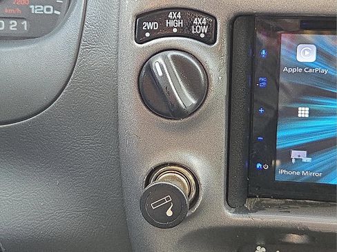 Used 2004 Ford Ranger XLT AWD/4WD image 21