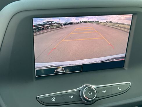 Used 2021 Chevrolet Camaro LS image 17