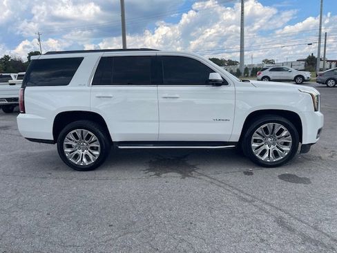 Used 2019 GMC Yukon SLE w/ Convenience Package image 4