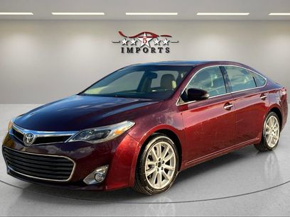 Used 2015 Toyota Avalon Limited w/ Technology Package