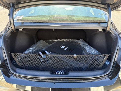 New 2026 Hyundai Elantra Limited image 18