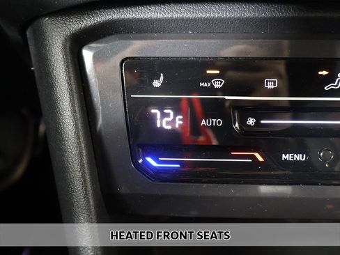 Used 2022 Volkswagen Tiguan SEL R-Line image 9