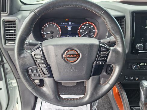 Used 2023 Nissan Frontier PRO-4X w/ Pro Convenience Package AWD/4WD image 11