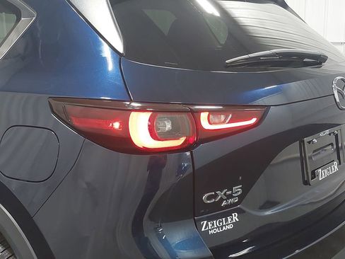 Used 2022 MAZDA CX-5 AWD 2.5 S w/ Premium Package image 57