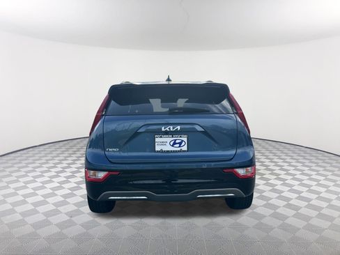 Used 2024 Kia Niro Wind w/ Wind Preserve Package FWD image 6