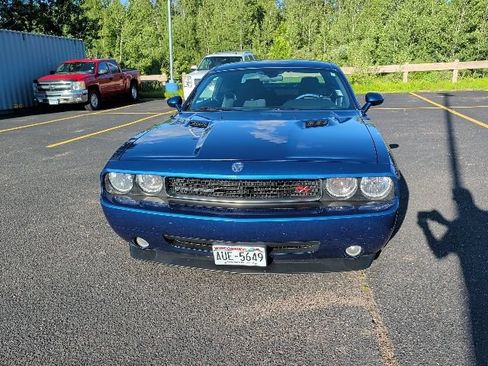 Used 2009 Dodge Challenger R/T RWD image 12