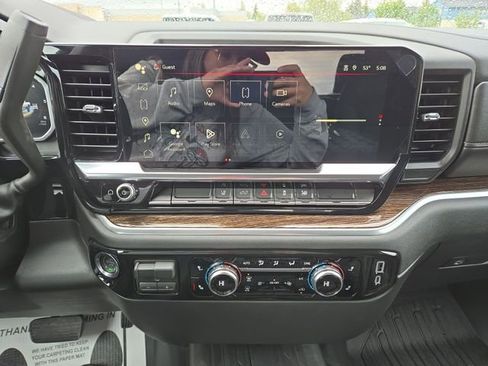 New 2026 GMC Sierra 2500 SLE w/ SLE Value Package; AWD/4WD image 22