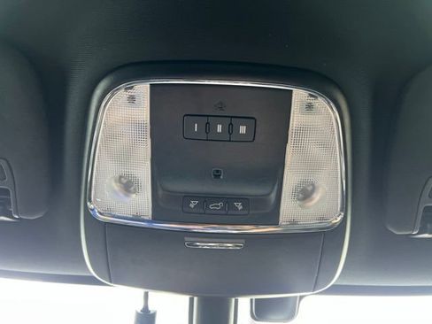 Used 2019 Jeep Grand Cherokee Limited X AWD/4WD image 34