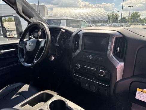 Used 2020 Chevrolet Silverado 3500 W/T w/ WT Fleet Convenience Package AWD/4WD image 14