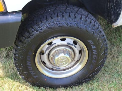 Used 2001 Dodge Ram 2500 Truck ST image 23