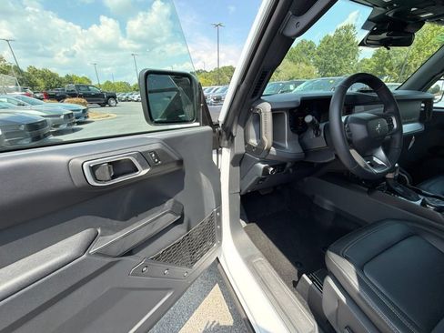 New 2026 Ford Bronco Badlands AWD/4WD image 10