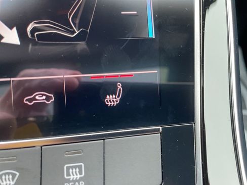 Used 2025 Audi Q7 3.0T Premium Plus image 22