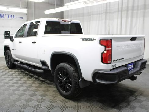 Used 2026 Chevrolet Silverado 2500 LT w/ Trail Boss Package AWD/4WD image 6