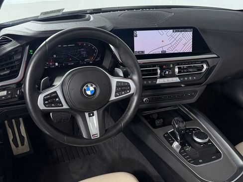 Used 2021 BMW Z4 M40i w/ Executive Package RWD image 15