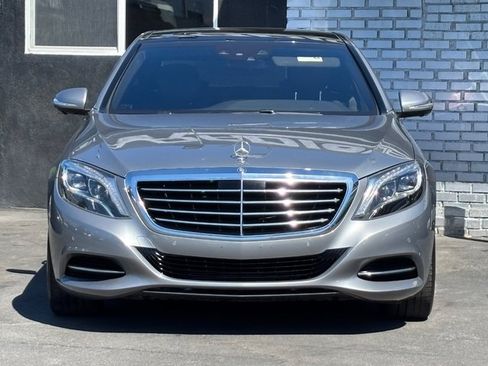Used 2014 Mercedes-Benz S 550 Sedan image 2