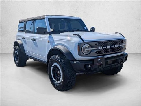 Used 2022 Ford Bronco 4-Door image 3