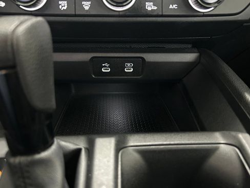 Used 2024 Honda Accord EX image 37