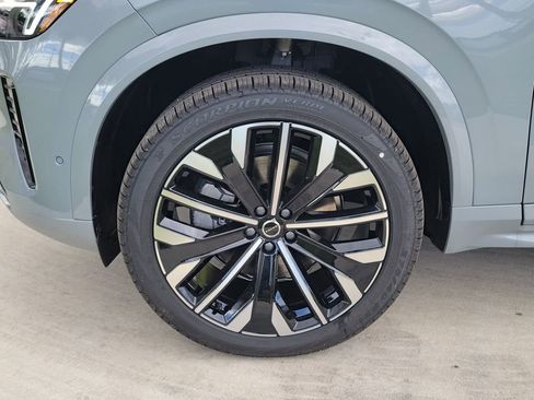 New 2026 Volvo XC90 B6 Ultra w/ Protection Package Premier AWD/4WD image 3