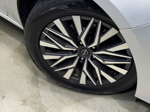 Certified 2023 Nissan Altima 2.5 SV image 7