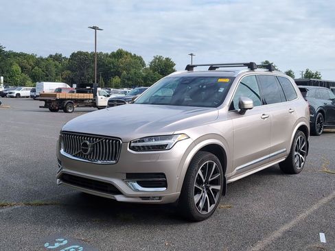 Used 2023 Volvo XC90 B6 Plus w/ Protection Package Premier AWD/4WD image 1