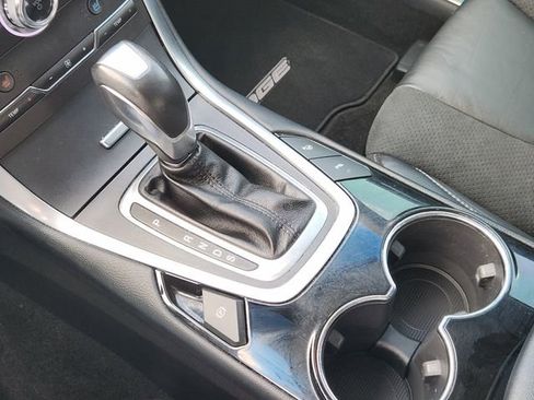 Used 2018 Ford Edge Sport w/ Equipment Group 401A AWD/4WD image 16