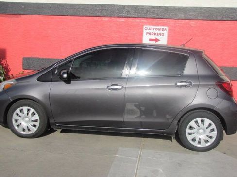 Used 2015 Toyota Yaris L FWD image 2